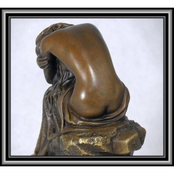 Nude on Rock Statue Figurine bronze