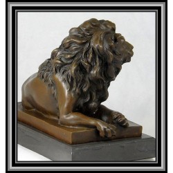 Lion Lying Statue Figurine Bronze