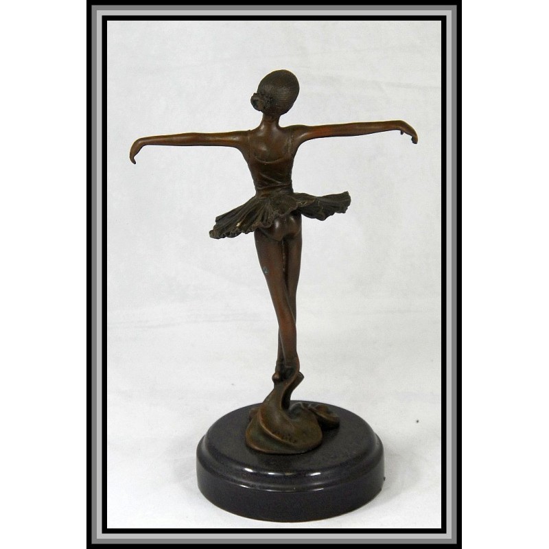 art of movement figurines ballet dance